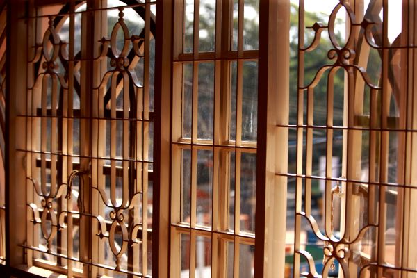 Cost of Metal Window Repair in Sebring