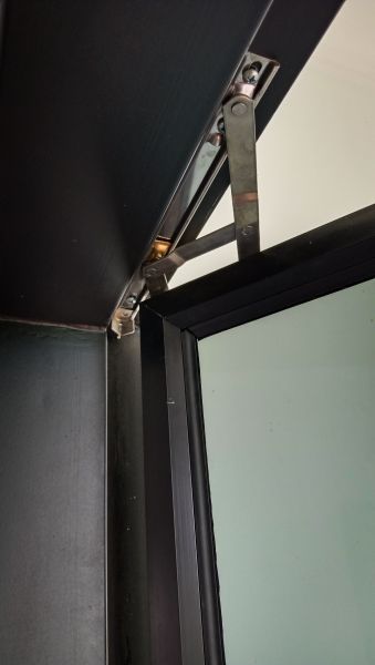 Cost of Pivot Window Replacement in Sebring